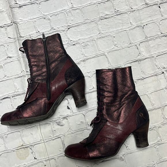 Gold Button Boots Booties Lace Upsize EU 41 - Picture 1 of 5
